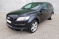 Q7 3.0 TDi V6 24v S-line Tiptronic - 7 Plaatsen